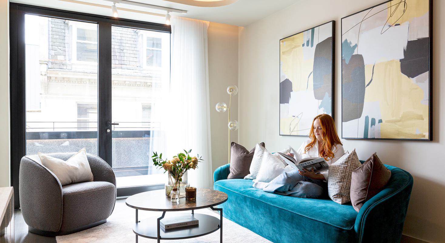 Portland Brown Soho Sq Apt 306 Lounge